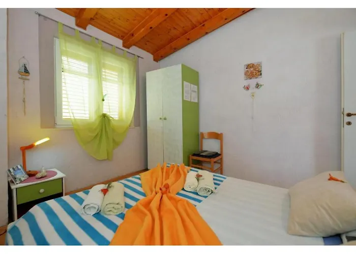 Sunshine Apartment *